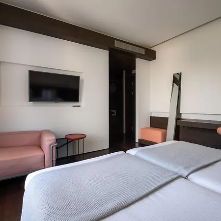 Ξενοδοχείο Domotel Kastri 4*